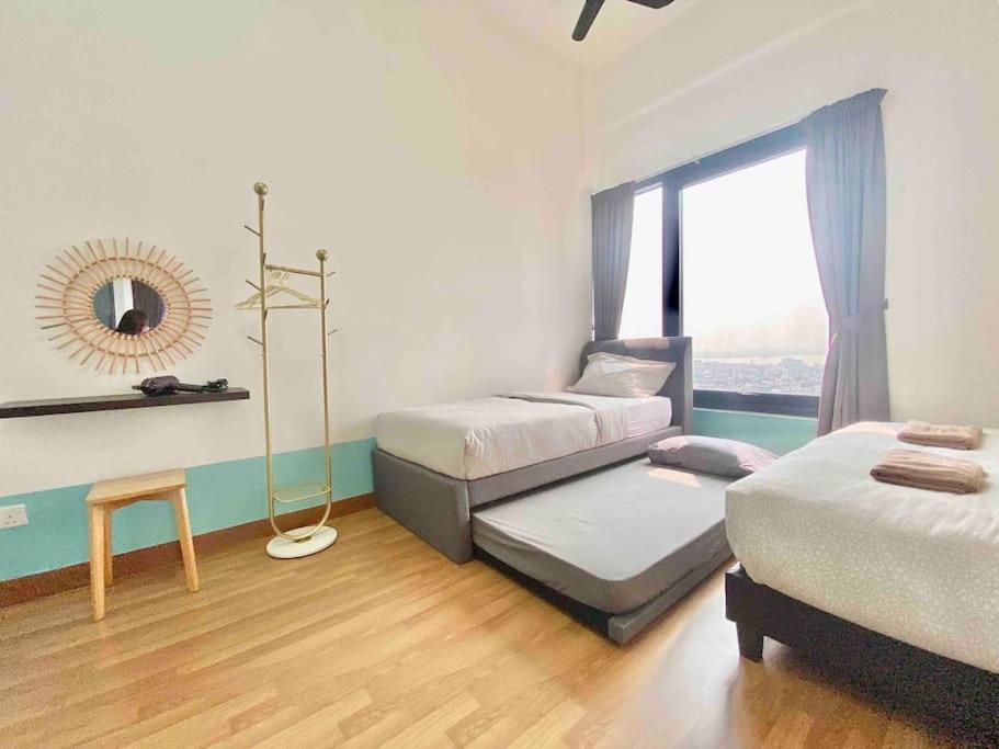 Tropicana 218 Macalister #top Floor #wideangleviews #infinitypool #georgetown #8pax #3br 2bath #2queen 4single #near Island Hospital #quality Well Maintained #private Host Apartment George Town